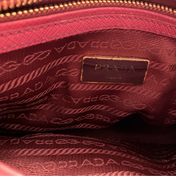 Prada Pink Leather Women's Bag - Picture 6 of 8